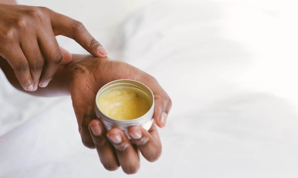 5 Ways To Treat Skin Issues Developed During Coronavirus