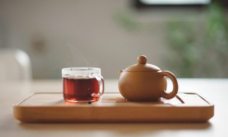 Here's What Happens When You Smoke Marijuana Stems