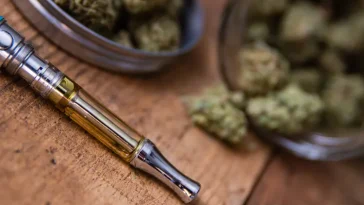 The Risks of Vaping CBD Oil: What You Need to Know